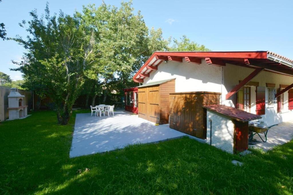 Villa Robert Shumann, A 700 M De La Plage 安德诺莱斯贝恩 外观 照片
